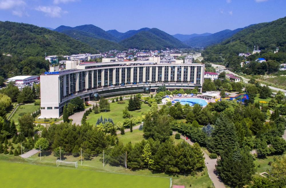 Курортный комплекс Молния Ямал для сборов команд — стоимость аренды ...